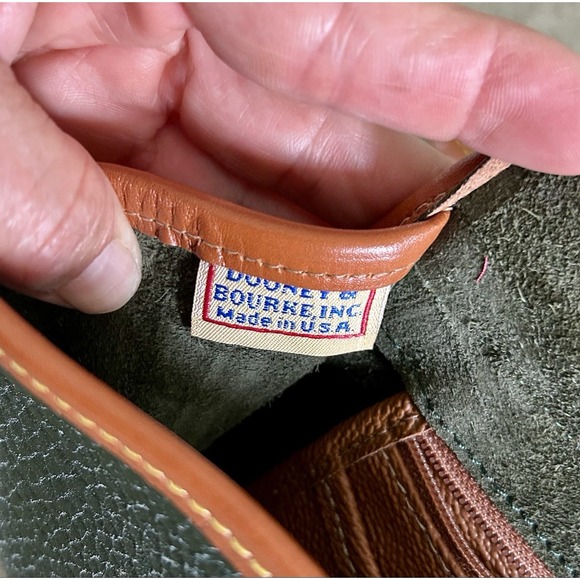 Vintage Dooney & Bourke AWL Pochette Cavalry Bag Ivy Dark Green British Tan - Picture 6 of 11